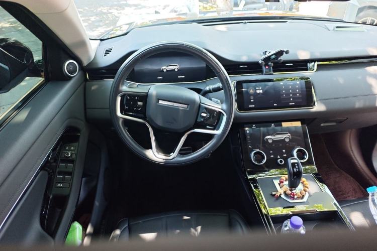 Used Land Rover Range Evoque 2023 Aurora L 249 PS Collins Antique Bronze Special Edition Steering Wheel