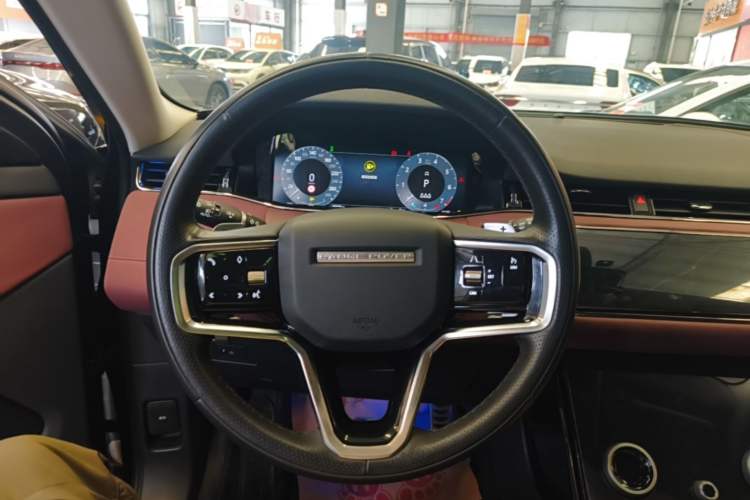 Used Land Rover Range Evoque 2023 Aurora L 249 PS Luxury Edition Steering Wheel