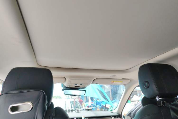 Used Land Rover Range Evoque 2023 Aurora L 249 PS Luxury Edition Headliner