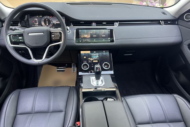 Used Land Rover Range Evoque 2023 Aurora L 249 PS Collins Antique Bronze Special Edition Interior 1