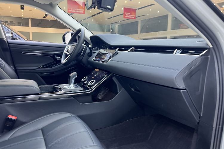 Used Land Rover Range Evoque 2023 Aurora L 249 PS Collins Antique Bronze Special Edition Interior 10