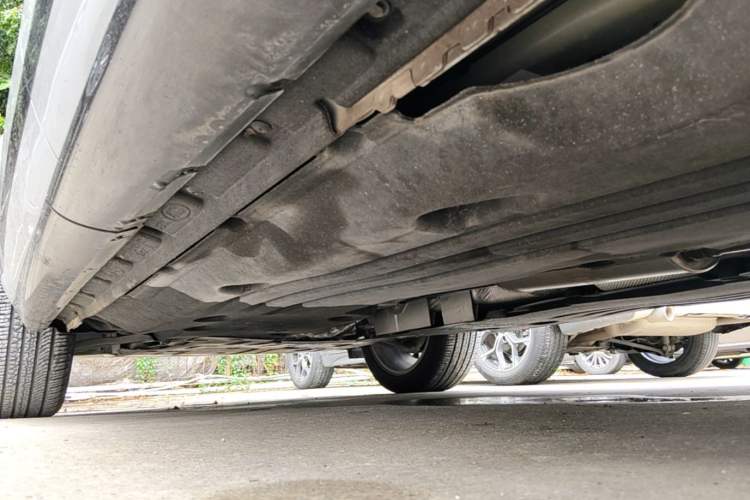 Used Land Rover Range Evoque 2023 Aurora L 249 PS Collins Antique Bronze Special Edition Chassis Rear Left