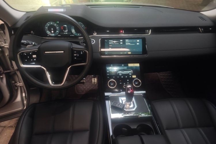 Used Land Rover Range Evoque 2023 Aurora L 249 PS Luxury Edition Center Console