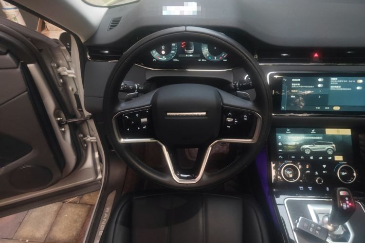 Used Land Rover Range Evoque 2023 Aurora L 249 PS Luxury Edition Steering Wheel