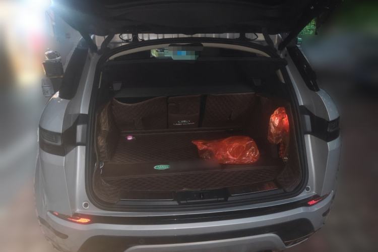 Used Land Rover Range Evoque 2023 Aurora L 249 PS Luxury Edition Trunk