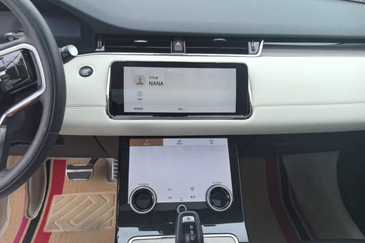 Used Land Rover Range Evoque 2023 Aurora L 249 PS Luxury Edition Audio And AC Panel