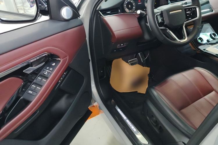 Used Land Rover Range Evoque 2023 Aurora L 249 PS Luxury Edition Driver Seat