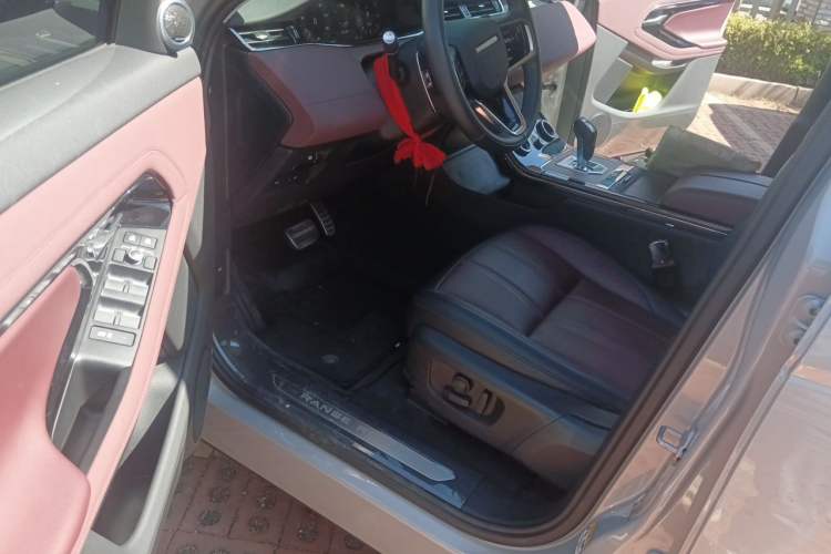 Used Land Rover Range Evoque 2023 Aurora L 249 PS Luxury Edition Driver Seat