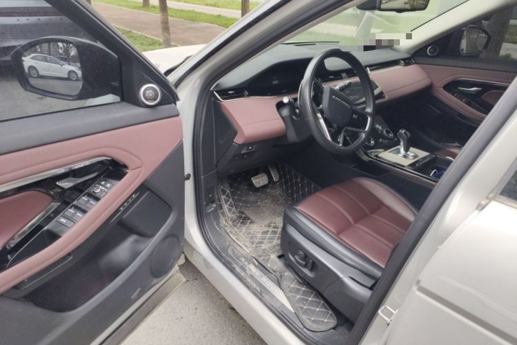 Used Land Rover Range Evoque 2023 Aurora L 249 PS Luxury Edition Driver Seat
