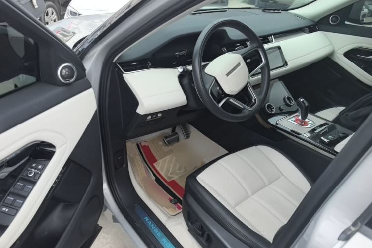 Used Land Rover Range Evoque 2023 Aurora L 249 PS Luxury Edition Driver Seat