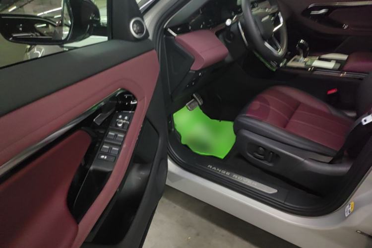 Used Land Rover Range Evoque 2023 Aurora L 249 PS Luxury Edition Driver Seat