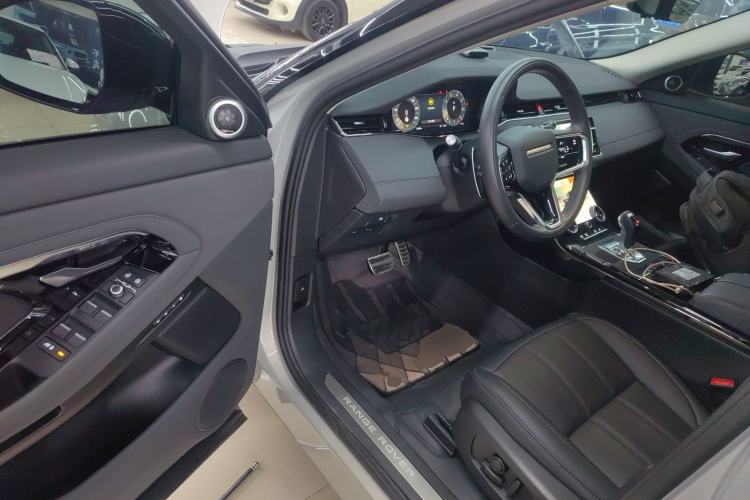Used Land Rover Range Evoque 2023 Aurora L 249 PS Collins Antique Bronze Special Edition Driver Seat