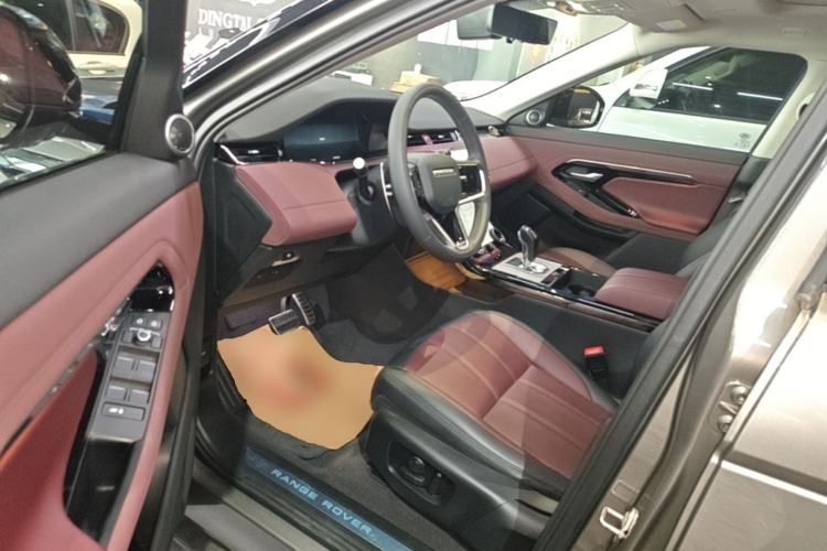 Used Land Rover Range Evoque 2023 Aurora L 249 PS Luxury Edition Driver Seat