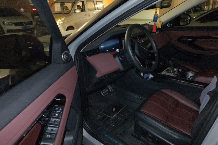 Used Land Rover Range Evoque 2023 Aurora L 249 PS Luxury Edition Driver Seat
