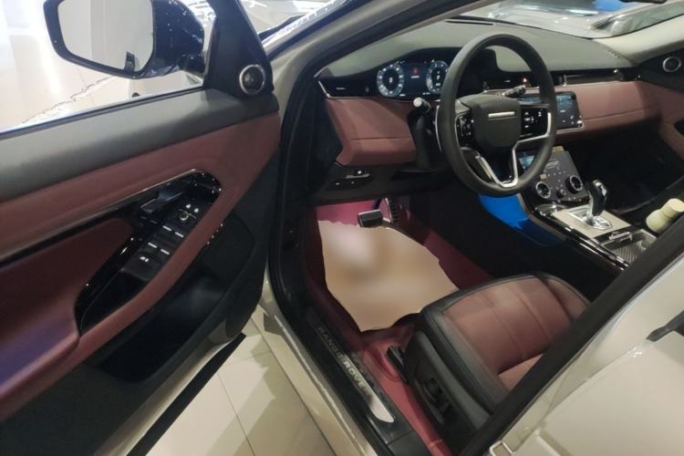 Used Land Rover Range Evoque 2023 Aurora L 249 PS Luxury Edition Driver Seat