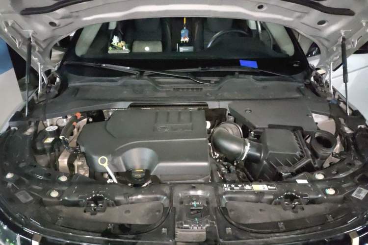 Used Land Rover Range Evoque 2023 Aurora L 249 PS Collins Antique Bronze Special Edition Engine Bay