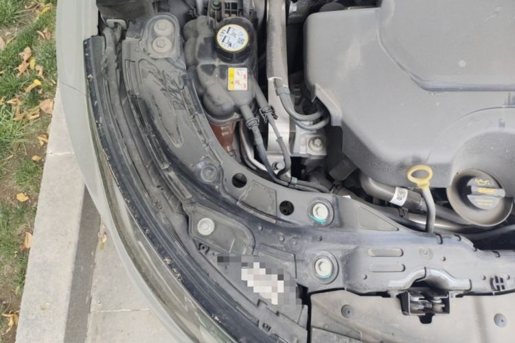 Used Land Rover Range Evoque 2023 Aurora L 249 PS Luxury Edition Engine Bay Right