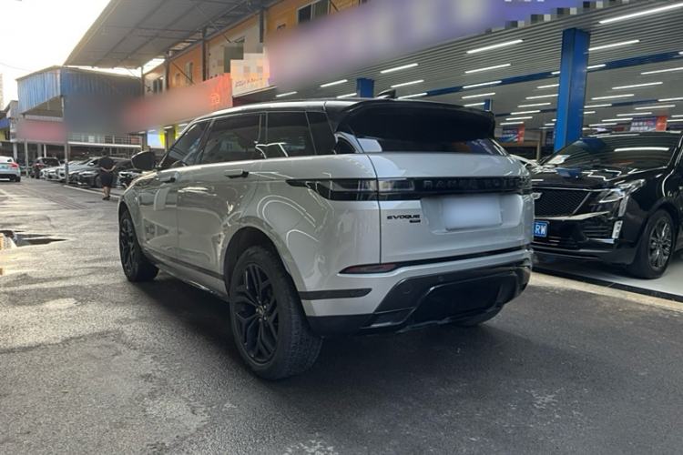 Used Land Rover Range Evoque 2023 Aurora L 249 PS Luxury Edition Exterior 4
