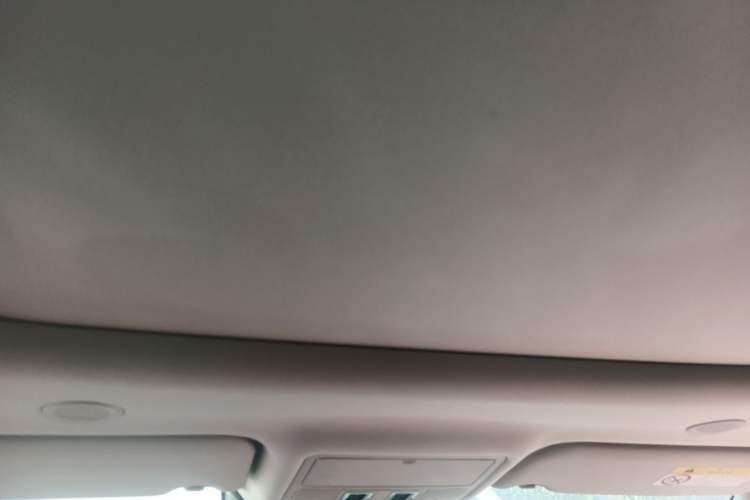 Used Land Rover Range Evoque 2023 Aurora L 249 PS Luxury Edition Headliner