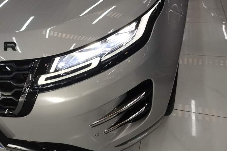 Used Land Rover Range Evoque 2023 Aurora L 249 PS Luxury Edition Left Front Headlight