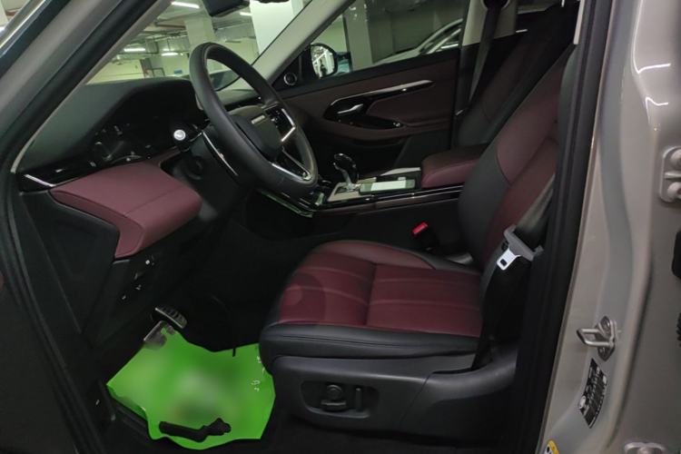 Used Land Rover Range Evoque 2023 Aurora L 249 PS Luxury Edition Left Front Seat