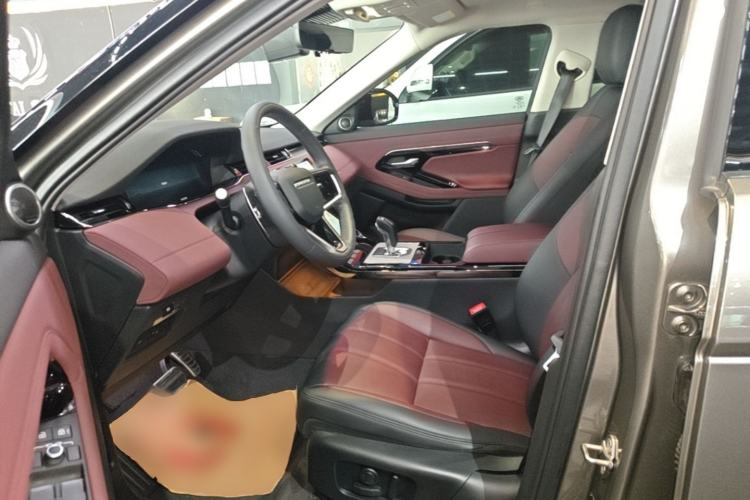 Used Land Rover Range Evoque 2023 Aurora L 249 PS Luxury Edition Left Front Seat