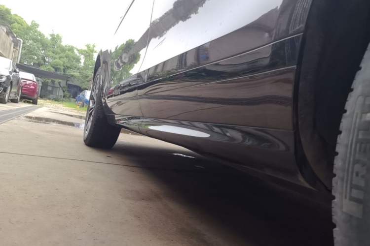 Used Land Rover Range Evoque 2023 Aurora L 249 PS Luxury Edition Left Side Sill