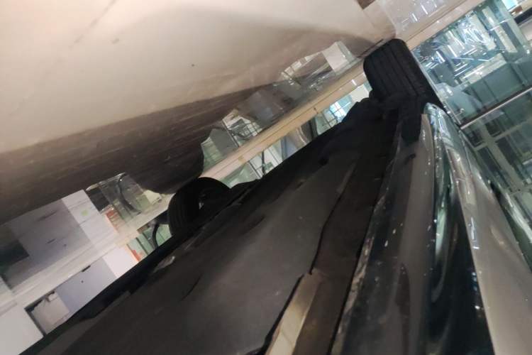 Used Land Rover Range Evoque 2023 Aurora L 249 PS Luxury Edition Right Side Sill