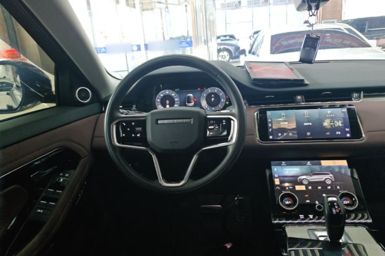 Used Land Rover Range Evoque 2023 Aurora L 249 PS Luxury Edition Steering Wheel