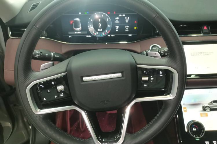 Used Land Rover Range Evoque 2023 Aurora L 249 PS Luxury Edition Steering Wheel