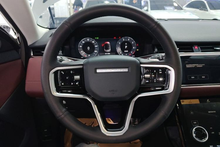 Used Land Rover Range Evoque 2023 Aurora L 249 PS Luxury Edition Steering Wheel