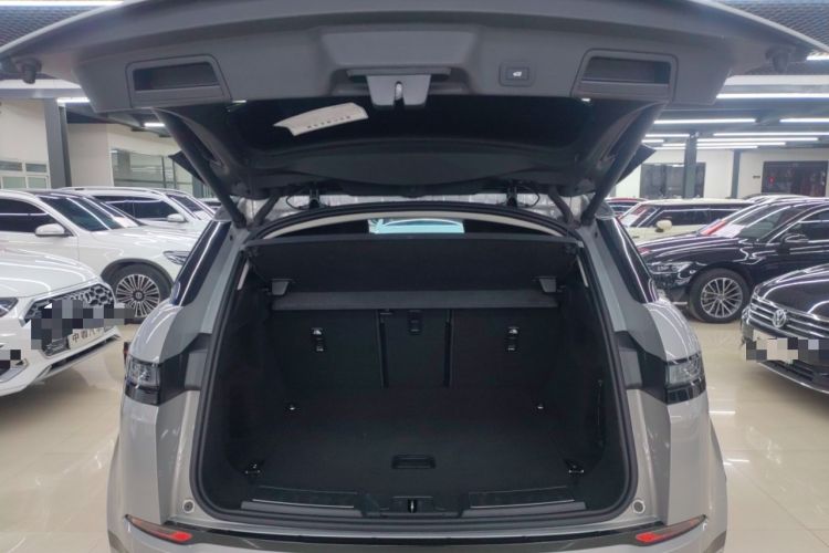 Used Land Rover Range Evoque 2023 Aurora L 249 PS Collins Antique Bronze Special Edition Trunk