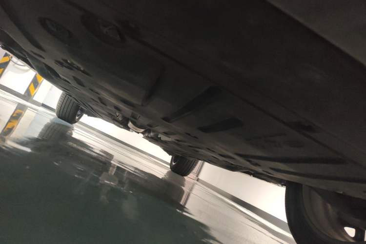 Used Land Rover Range Evoque 2023 Aurora L 249 PS Luxury Edition Chassis Front