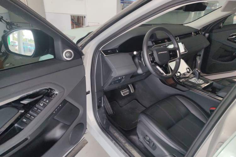 Used Land Rover Range Evoque 2023 Aurora L 249 PS Collins Antique Bronze Special Edition Driver Seat