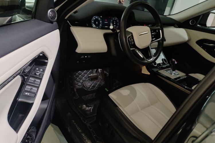 Used Land Rover Range Evoque 2023 Aurora L 249 PS Luxury Edition Driver Seat