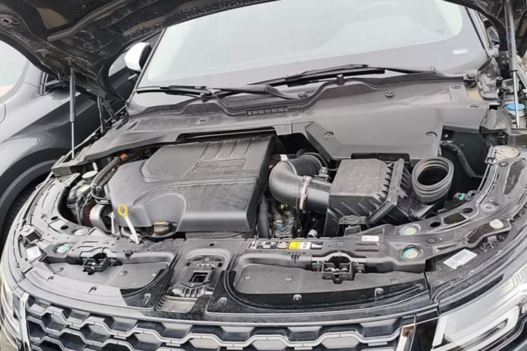 Used Land Rover Range Evoque 2023 Aurora L 249 PS Luxury Edition Engine Bay