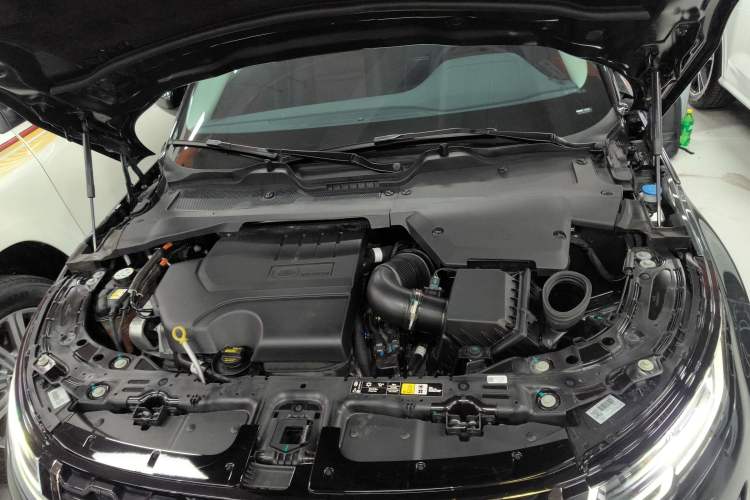 Used Land Rover Range Evoque 2023 Aurora L 249 PS Luxury Edition Engine Bay