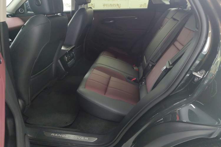 Used Land Rover Range Evoque 2023 Aurora L 249 PS Luxury Edition Interior 1