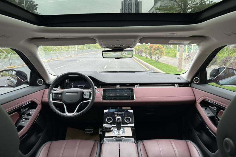 Used Land Rover Range Evoque 2023 Aurora L 249 PS Luxury Edition Interior 3