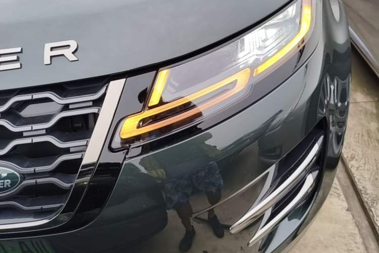 Used Land Rover Range Evoque 2023 Aurora L 249 PS Luxury Edition Left Front Headlight
