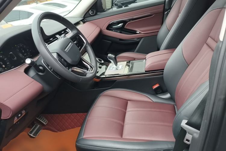 Used Land Rover Range Evoque 2023 Aurora L 249 PS Luxury Edition Left Front Seat