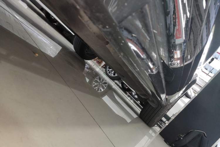 Used Land Rover Range Evoque 2023 Aurora L 249 PS Luxury Edition Left Side Sill