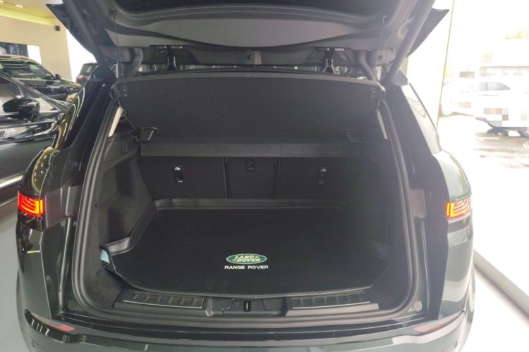 Used Land Rover Range Evoque 2023 Aurora L 249 PS Luxury Edition Trunk