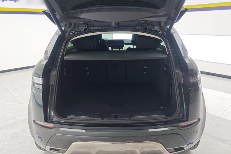 Used Land Rover Range Evoque 2023 Aurora L 249 PS Luxury Edition Trunk
