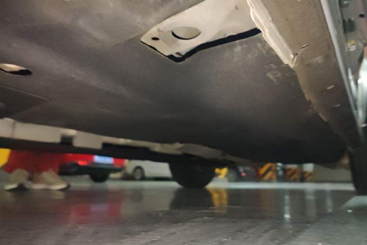 Used Land Rover Range Evoque 2023 Aurora L 249 PS Collins Antique Bronze Special Edition Chassis Front Left