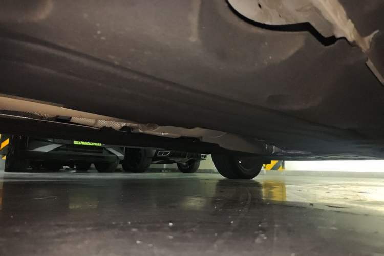 Used Land Rover Range Evoque 2023 Aurora L 249 PS Collins Antique Bronze Special Edition Chassis Rear Right
