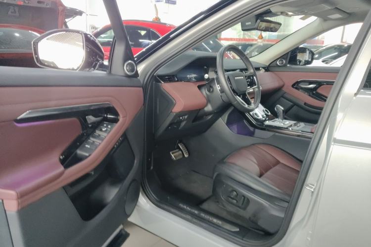 Used Land Rover Range Evoque 2023 Aurora L 249 PS Luxury Edition Driver Seat