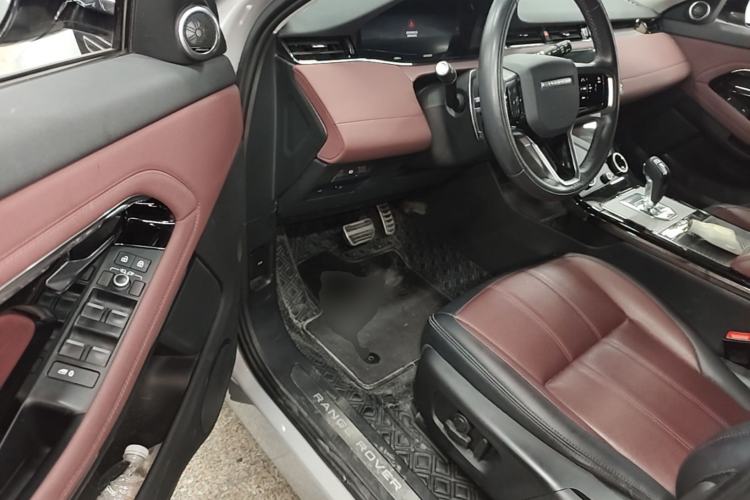Used Land Rover Range Evoque 2023 Aurora L 249 PS Luxury Edition Driver Seat