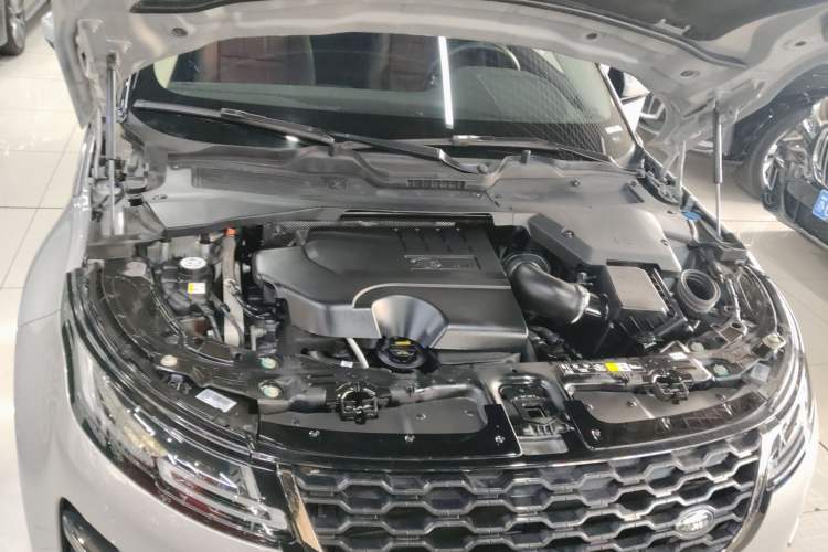 Used Land Rover Range Evoque 2023 Aurora L 249 PS Luxury Edition Engine Bay