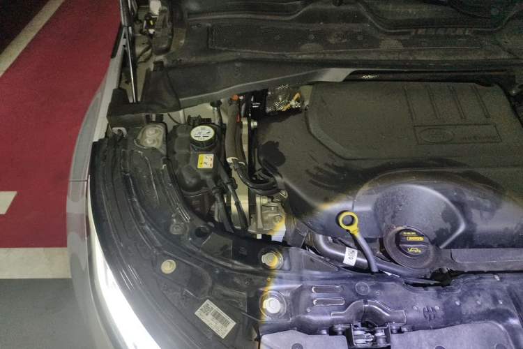 Used Land Rover Range Evoque 2023 Aurora L 249 PS Collins Antique Bronze Special Edition Engine Bay Right